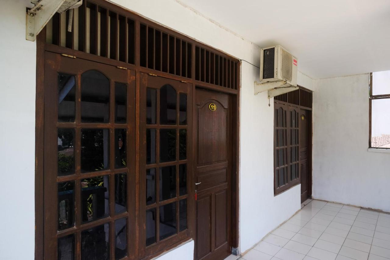 Reddoorz Near Plaza Ambarrukmo Yogyakarta Hotel Maguwo Exterior photo