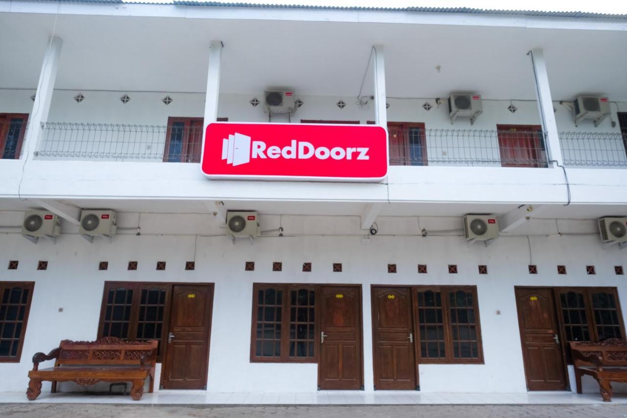 Reddoorz Near Plaza Ambarrukmo Yogyakarta Hotel Maguwo Exterior photo